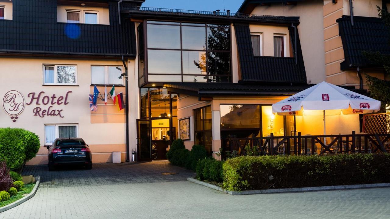 Hotel Relax Kęty Eksteriør billede
